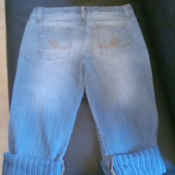 Knee knockers - Picture 5 of 6